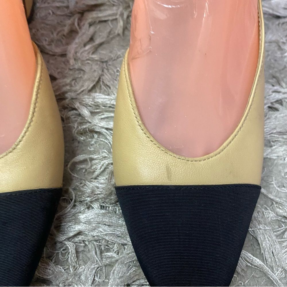 CHANEL Classic Slingback - Black Gold Leather Heels - 37‎ - Picture 7 of 12